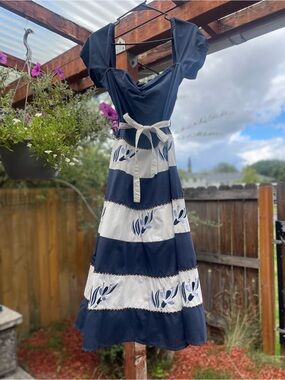 Gadogado Mediterranean
Striped Cotton Dress Spanish
Style Retro Midi-8